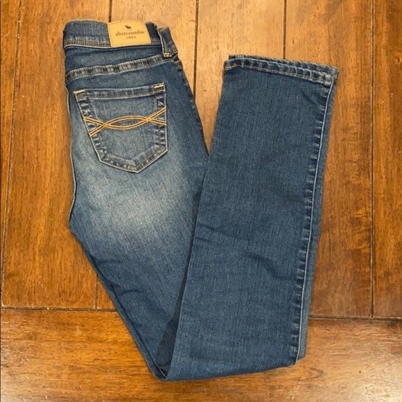 abercrombie kids Other - Abercrombie Kids girl's Blue straight Slim Jeans | size 11/12 slim